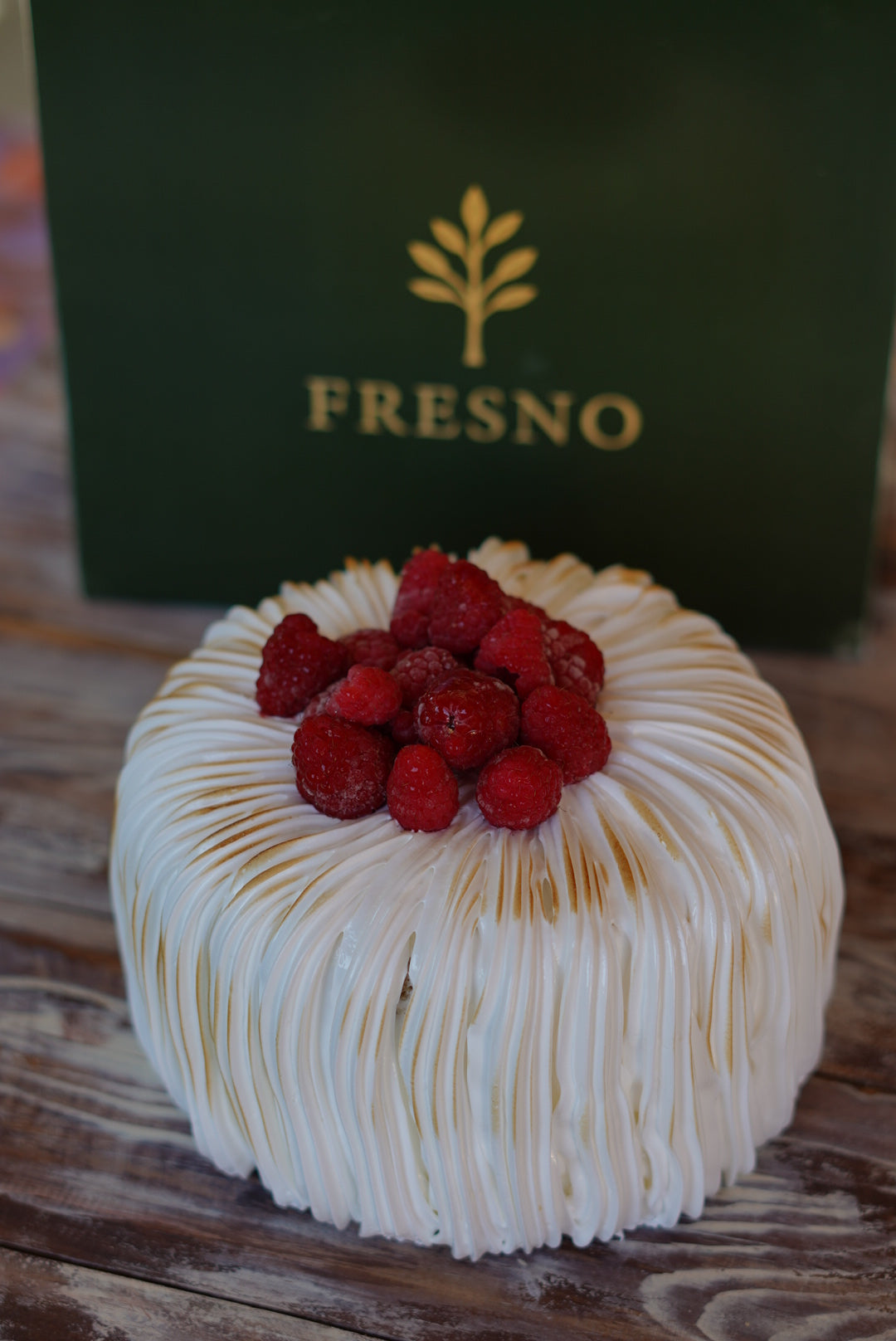 Torta Cuatro Leches Frambuesa (12 Personas)